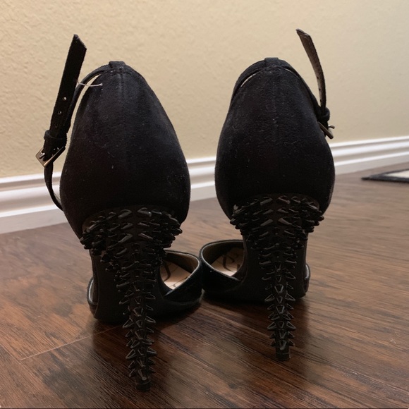 Sam & Libby Heels - Picture 4 of 5